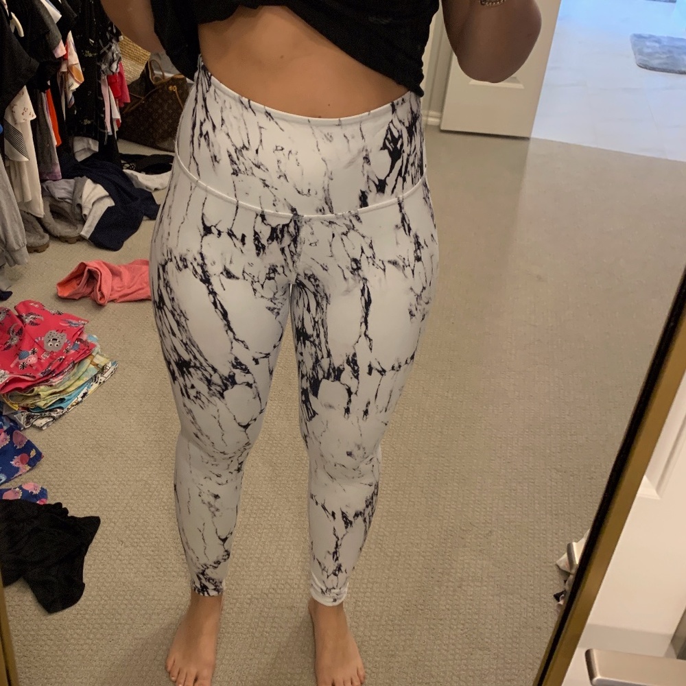 Beyond Yoga marble leggings
